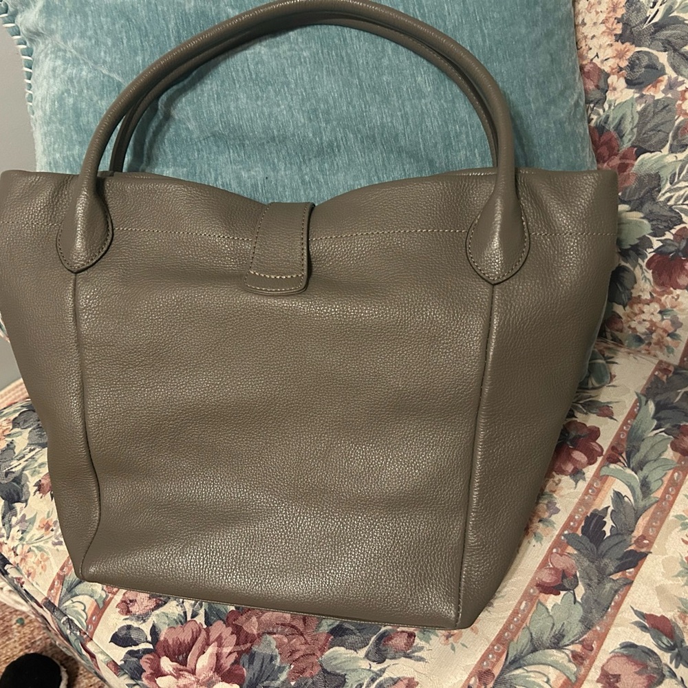Dooney and Bourke Belvedere Large Lock Tote - Picture 2 of 8
